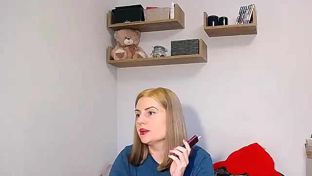 Snapshot of alisenties chatting on February 2026 03:32:01 PM alisenties online show from February 2026 03:32:01 PM