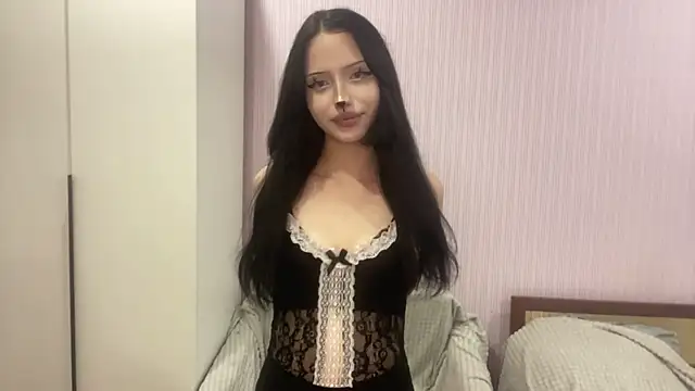 ElfriedaCutno online show from July 2026 03:21:02 PM