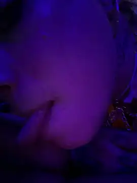 UrHellBri-L online show from July 2026 06:40:02 AM
