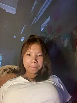 -Qincy- online show from July 2026 10:59:02 PM