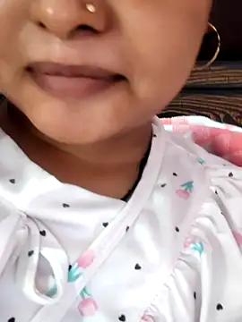 Snapshot of hoti_Anjali chatting on July 2026 08:32:01 AM hoti Anjali online show from July 2026 08:32:01 AM