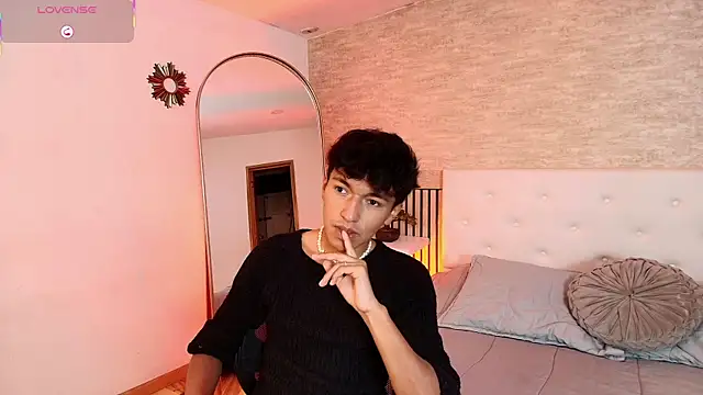 alex santoss online show from July 2026 11:41:01 AM