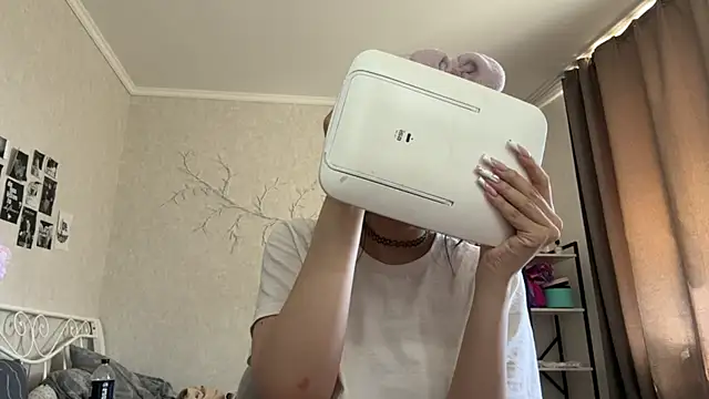 AlidaPensick online show from July 2026 12:23:01 PM
