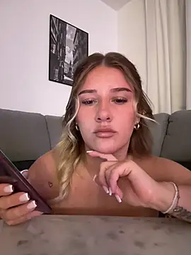NeleWagner online show from July 2026 07:44:01 PM