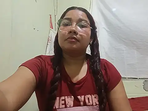 Stella rouge online show from July 2026 02:06:02 AM