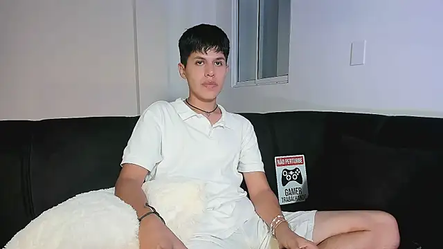 Andrew Conner online show from July 2026 01:31:01 AM