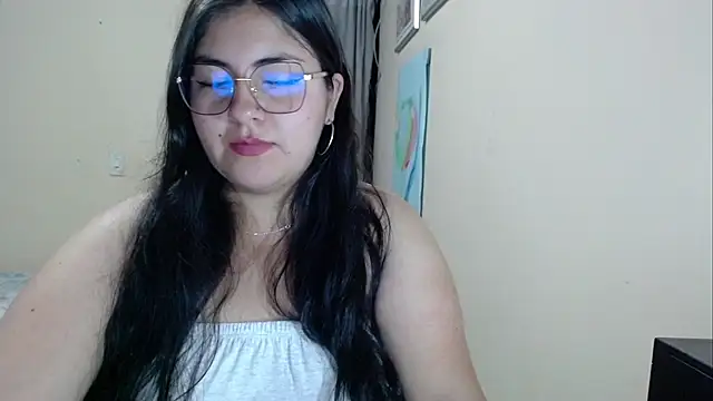 Alejaa 33 online show from July 2026 07:56:01 PM