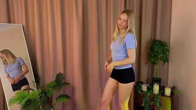 GirlMathExpert online show from July 2026 06:11:02 AM
