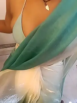 Cute Girl Somya online show from July 2026 05:45:02 PM
