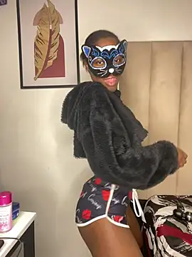 SexyTamia 302 online show from July 2026 08:33:02 PM
