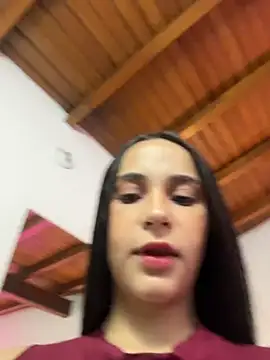 LilieSnow online show from July 2026 11:28:02 AM