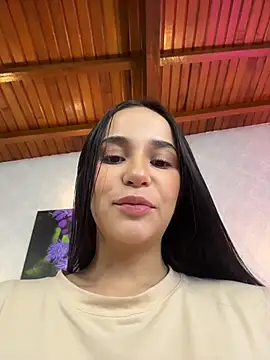LilieSnow online show from July 2026 11:47:01 AM