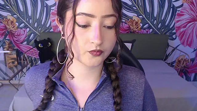 Rebeca dreams online show from July 2026 08:51:02 PM