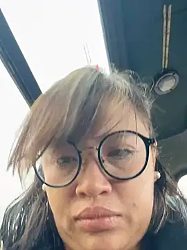 Melany-1 online show from July 2026 02:13:02 PM