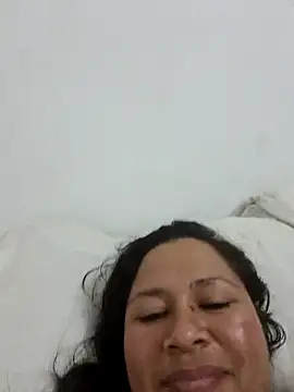 JhoanaHernandez online show from July 2026 06:21:02 AM