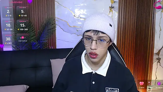 Martin tay online show from July 2026 06:42:02 PM