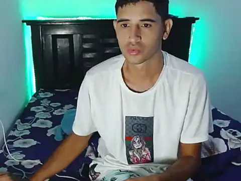 abrahaam25 online show from July 2026 03:53:01 AM