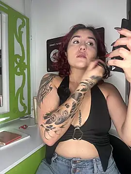 LeidySavage online show from July 2026 01:15:02 AM