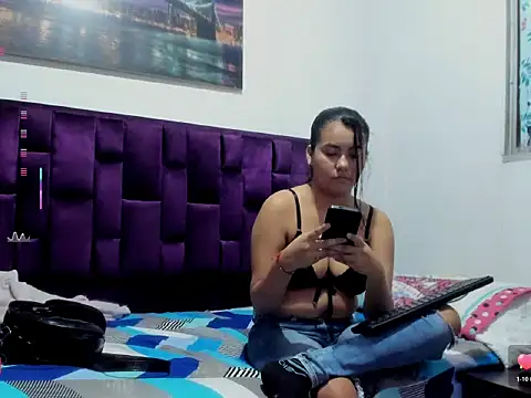 Sofi Velez  online show from July 2026 02:14:01 AM