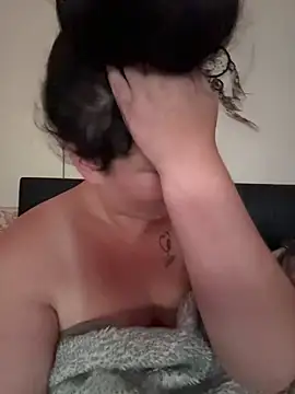CurvyScarlett69xx online show from July 2026 08:10:02 AM