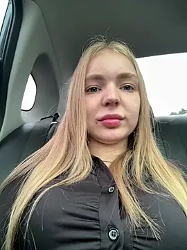 Emilyemmi online show from July 2026 09:33:01 AM