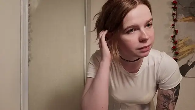 AliseKitt online show from July 2026 04:54:02 PM