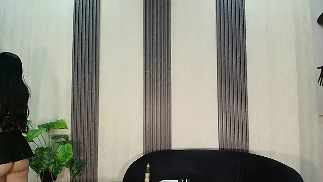Snapshot of Marian_Lux chatting on July 2026 05:33:02 PM Marian Lux online show from July 2026 05:33:02 PM