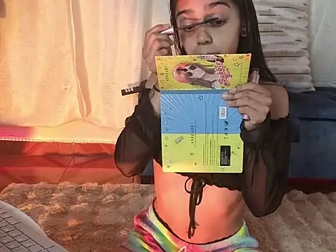 Dafne girl4u online show from July 2026 01:34:01 AM