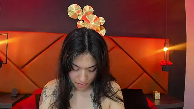 ScarletWais online show from July 2026 08:30:02 PM