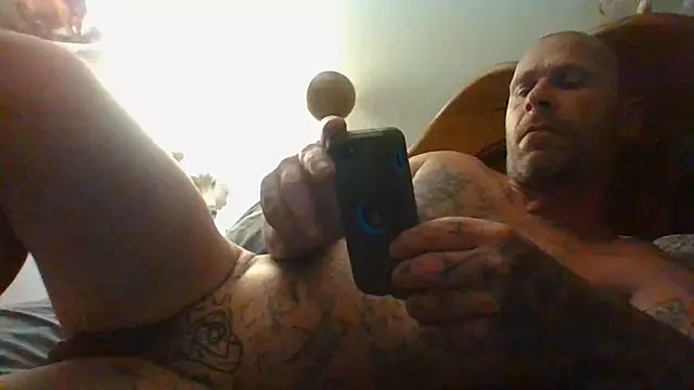 Tainted1980 online show from August 2026 12:57:02 AM