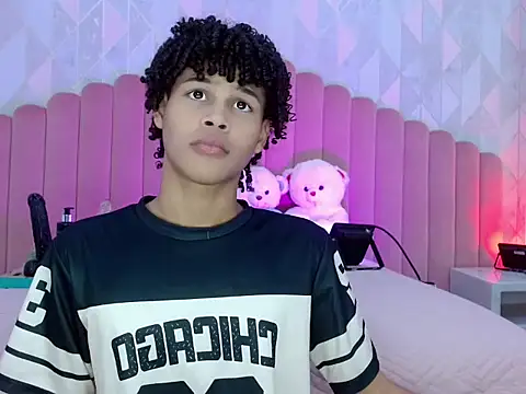 MatewHottxxx online show from July 2026 07:00:02 PM