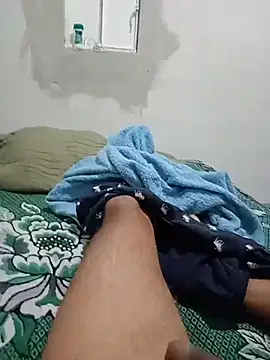 stefamholmes online show from July 2026 12:03:01 AM