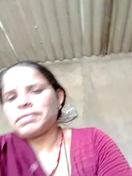 miss reena93036 online show from July 2026 06:17:01 AM
