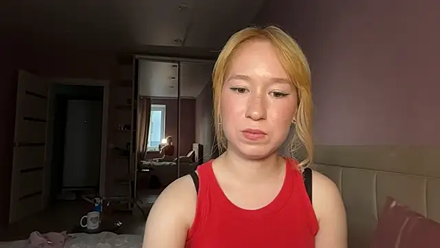 KiraAkira online show from July 2026 04:39:33 PM