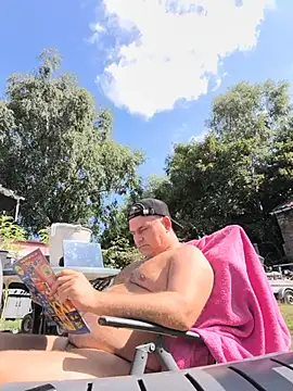 notausgang212 online show from July 2026 08:34:02 AM
