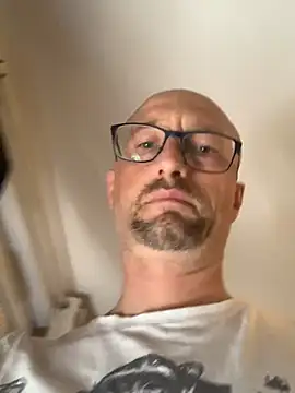 Rosbif69 online show from July 2026 01:54:02 PM