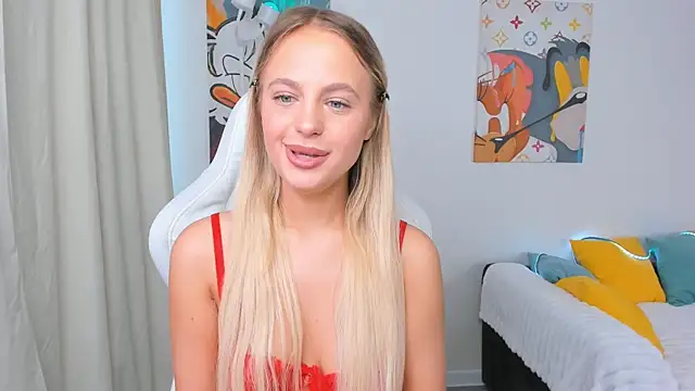 Daisy Wave online show from July 2026 03:02:02 AM