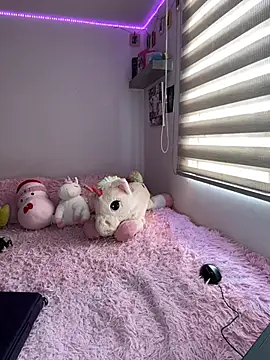 Valery es online show from July 2026 08:52:02 PM