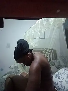 brownycurvey online show from July 2026 09:56:02 PM