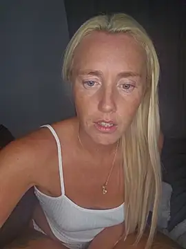 NaughtyMrsK26 online show from July 2026 11:29:01 PM