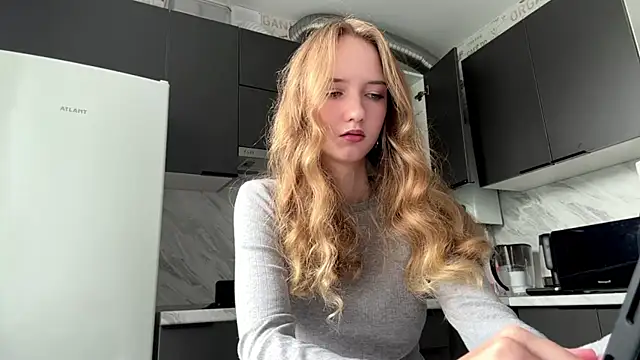 Snapshot of LuiseFurbeck chatting on July 2026 10:39:01 AM LuiseFurbeck online show from July 2026 10:39:01 AM