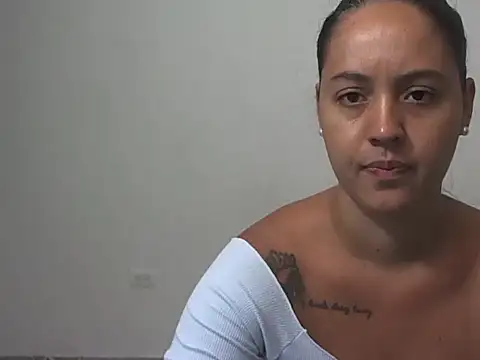 Zoe Bluee  online show from July 2026 05:53:02 PM
