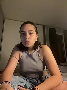 Snapshot of delilahoutofcontext chatting on July 2026 04:23:02 AM delilahoutofcontext online show from July 2026 04:23:02 AM