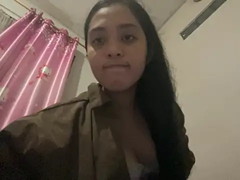 hazelnuties online show from July 2026 01:51:02 PM