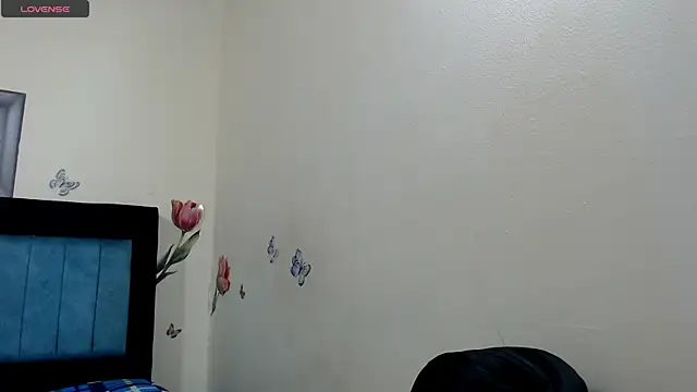 LUNAXS online show from July 2026 12:18:02 PM