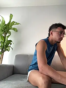 Snapshot of Phillip_collinss chatting on July 2026 01:32:01 PM Phillip collinss online show from July 2026 01:32:01 PM
