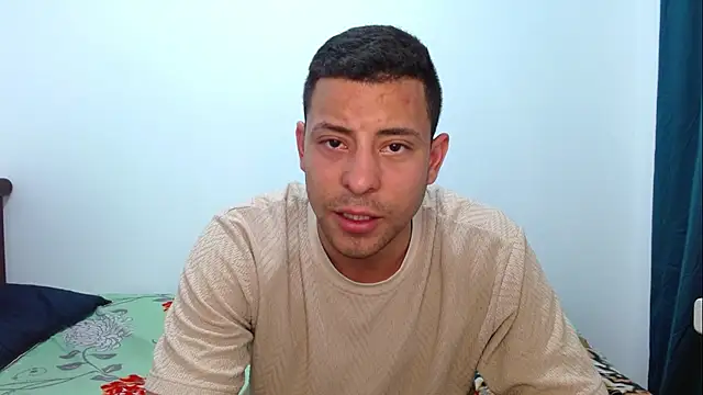 Cris LaCobra  online show from July 2026 12:07:01 AM