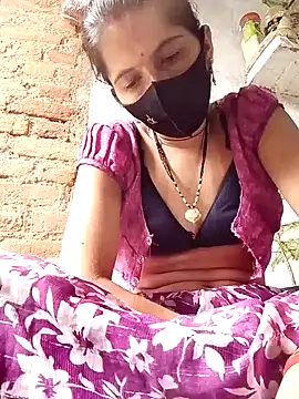 Neetujaan15 online show from July 2026 05:32:01 AM