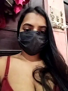 Shreya9083 online show from July 2026 08:18:02 PM
