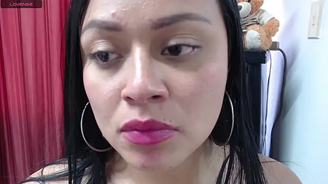 Snapshot of gabriela_grace chatting on March 2025 10:22:02 PM gabriela grace online show from March 2025 10:22:02 PM